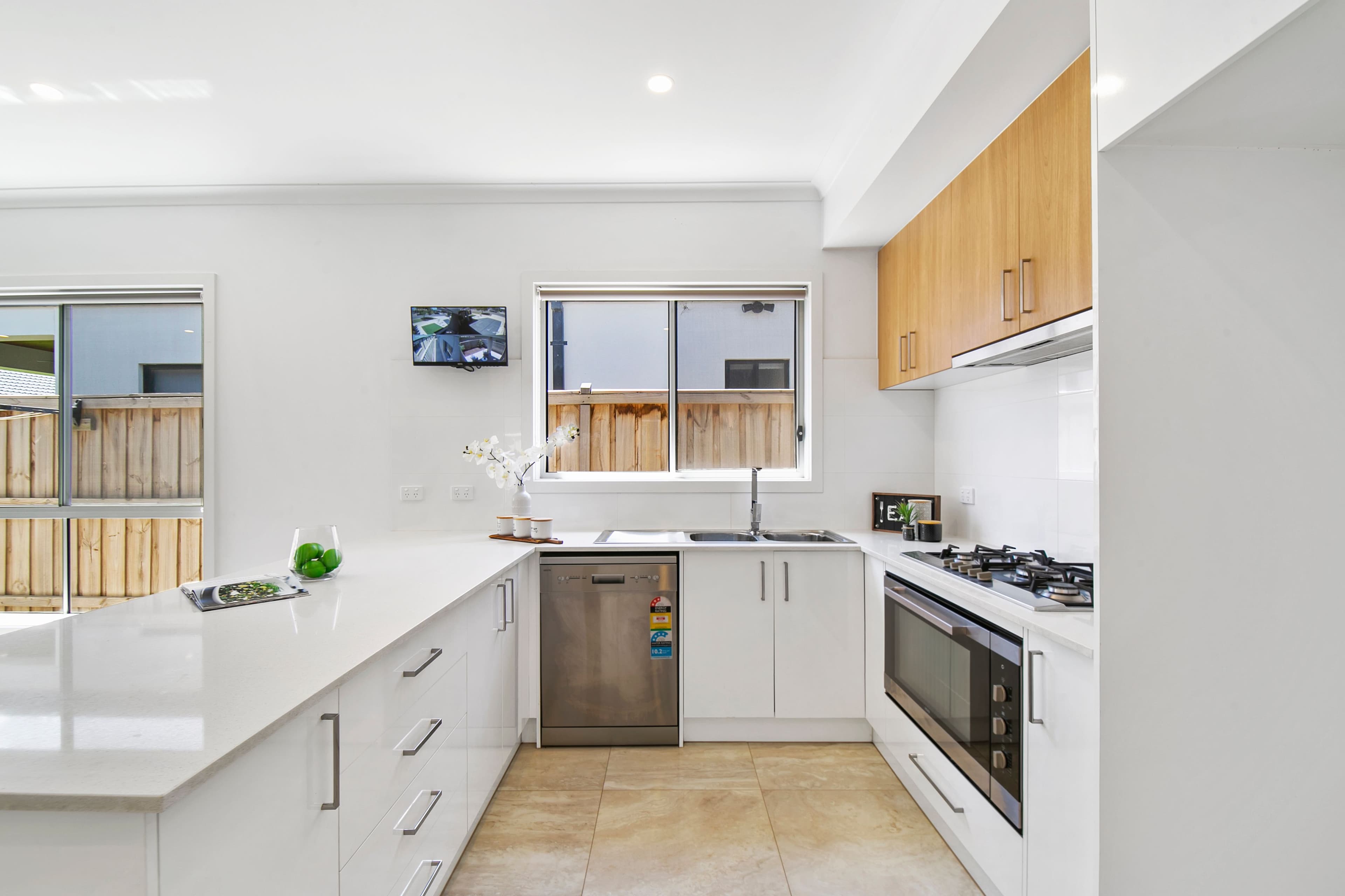 8 Paddock Street, Diggers Rest VIC 3427, Diggers Rest - Thumbnail 2