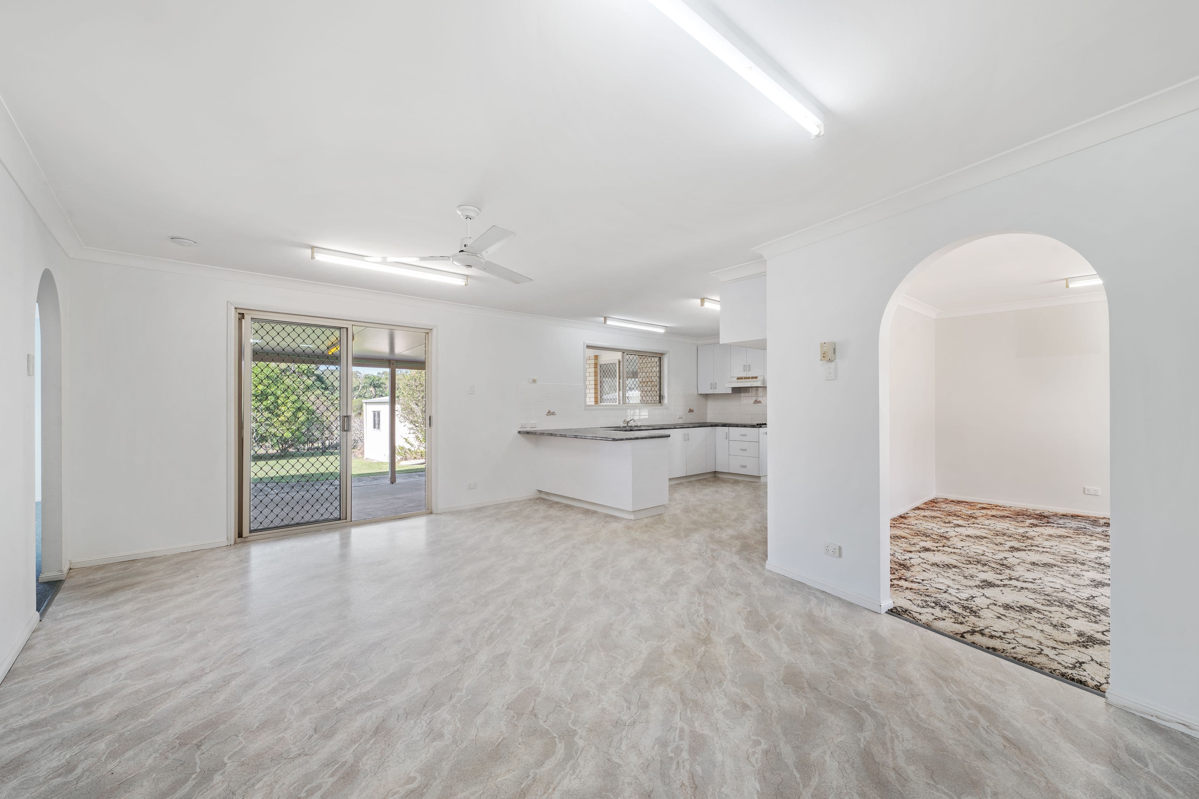 32 Ridgemount Place, Glass House Mountains QLD 4518, Glass House Mountains - Thumbnail 6