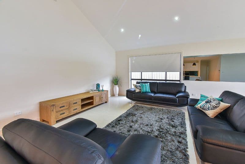 17 Doolan Crescent, Harrington Park NSW 2567, Harrington Park - Thumbnail 4