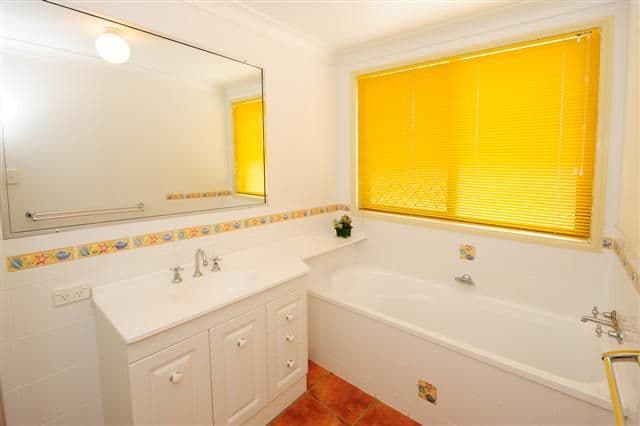 59 Katrina Boulevard, GLADSTONE QLD 4680, Gladstone - Thumbnail 7