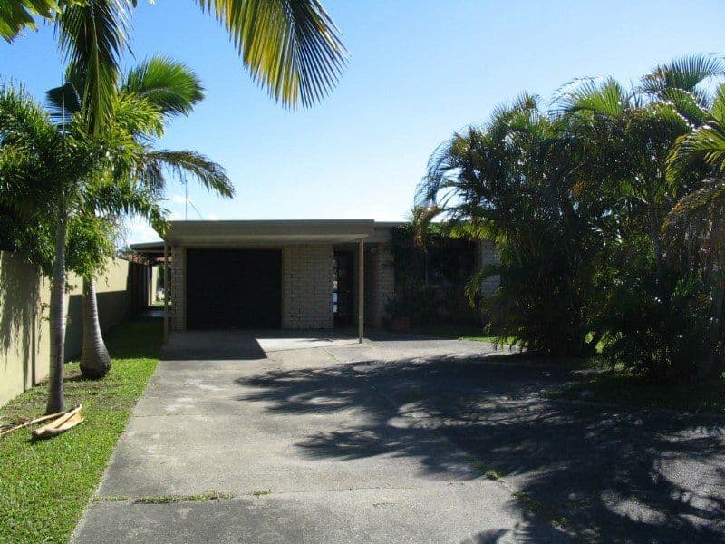 11 Willow Street, BIGGERA WATERS QLD 4216, Biggera Waters - Thumbnail 3