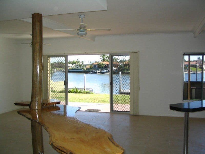 11 Willow Street, BIGGERA WATERS QLD 4216, Biggera Waters - Thumbnail 6