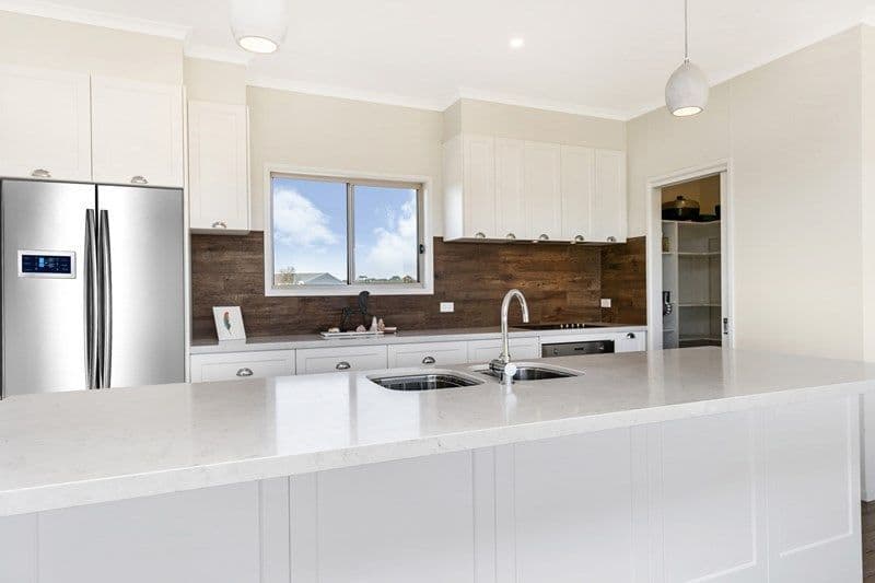 127 Alcanabie Road, Streaky Bay SA 5680, Streaky Bay - Thumbnail 4