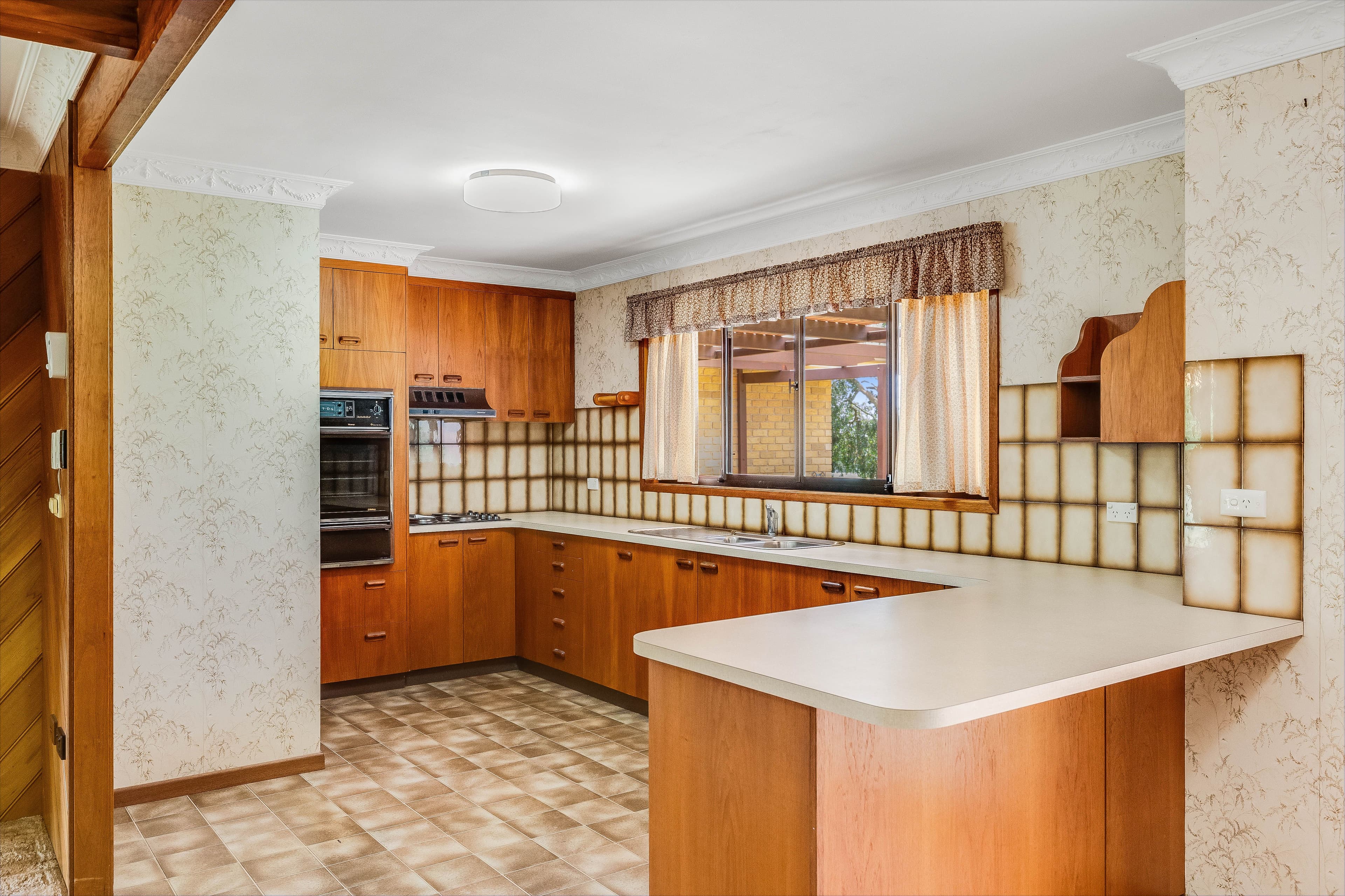11 Brendanbri Street, Kearneys Spring QLD 4350, Kearneys Spring - Thumbnail 4