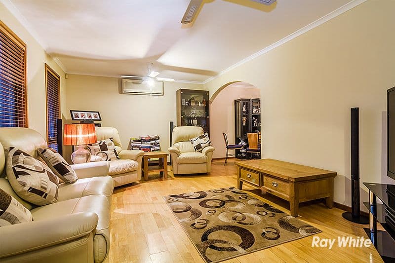 5 Beth Court, Hampton Park VIC 3976, Hampton Park - Thumbnail 2