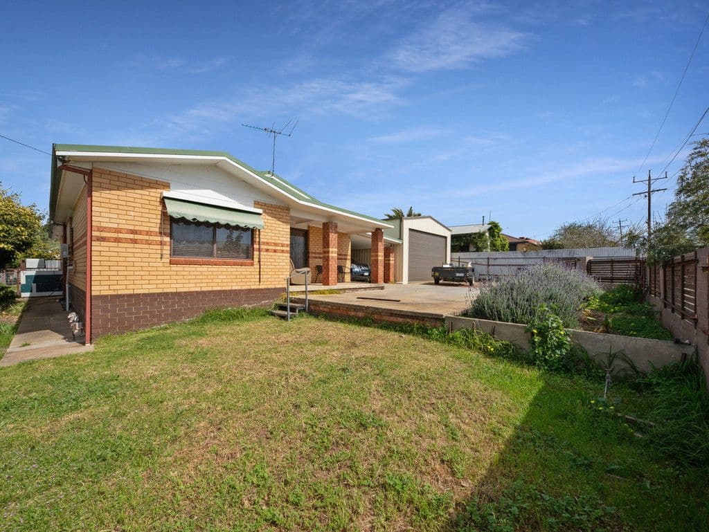 222 Main Street, Rutherglen VIC 3685, Rutherglen - Thumbnail 3