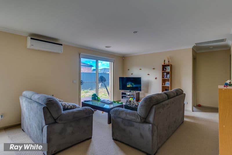 10 Lamington Drive, Tarneit VIC 3029, Tarneit - Thumbnail 7