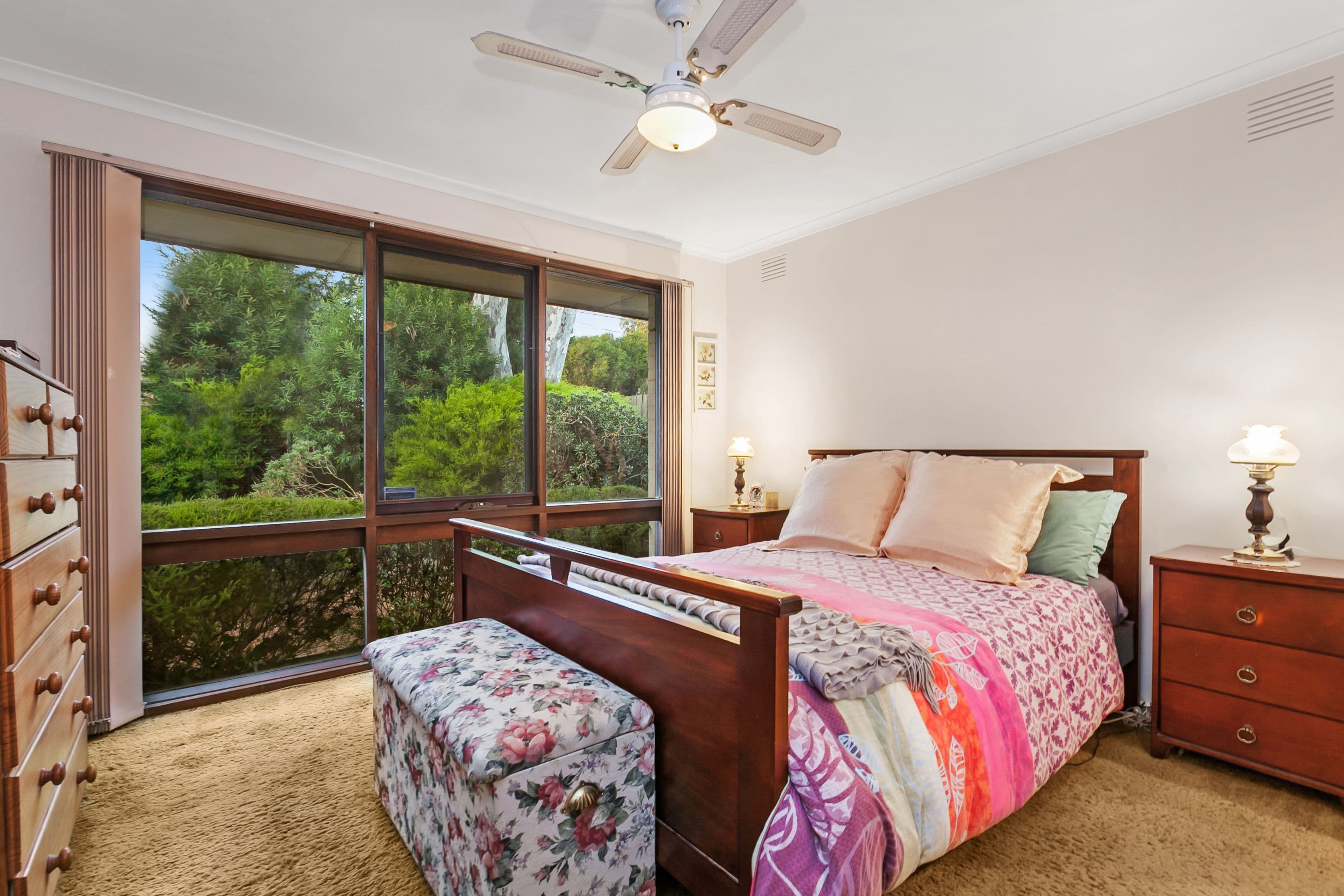 51 LANDSCAPE Drive, Mooroolbark, Mooroolbark - Thumbnail 6