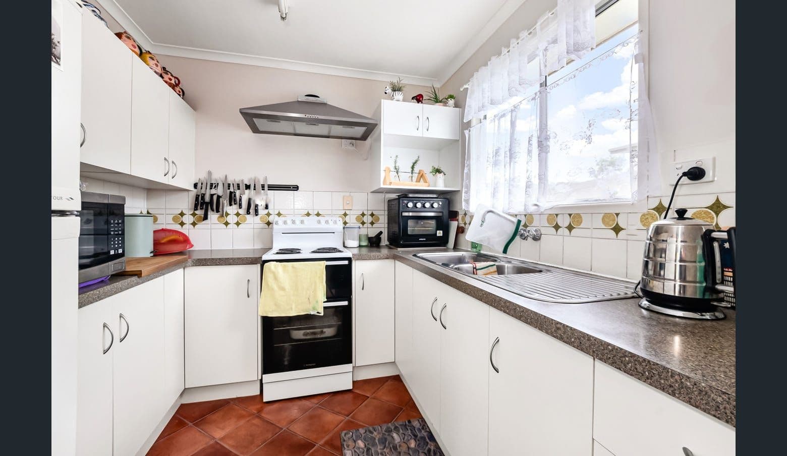 16 Wilga Street, Kin Kora QLD 4680, Kin Kora - Thumbnail 6