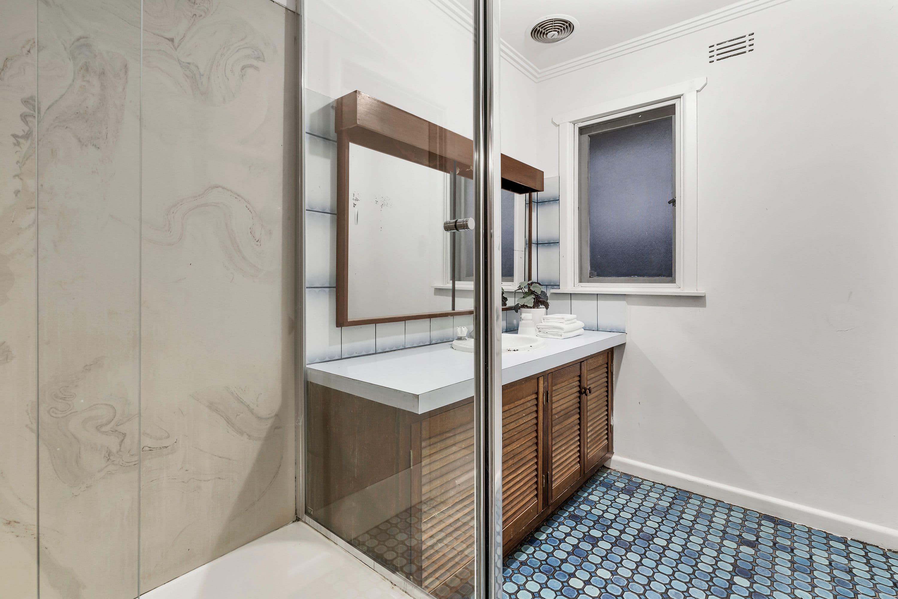 22 Vicky Court, Point Cook - Thumbnail 5