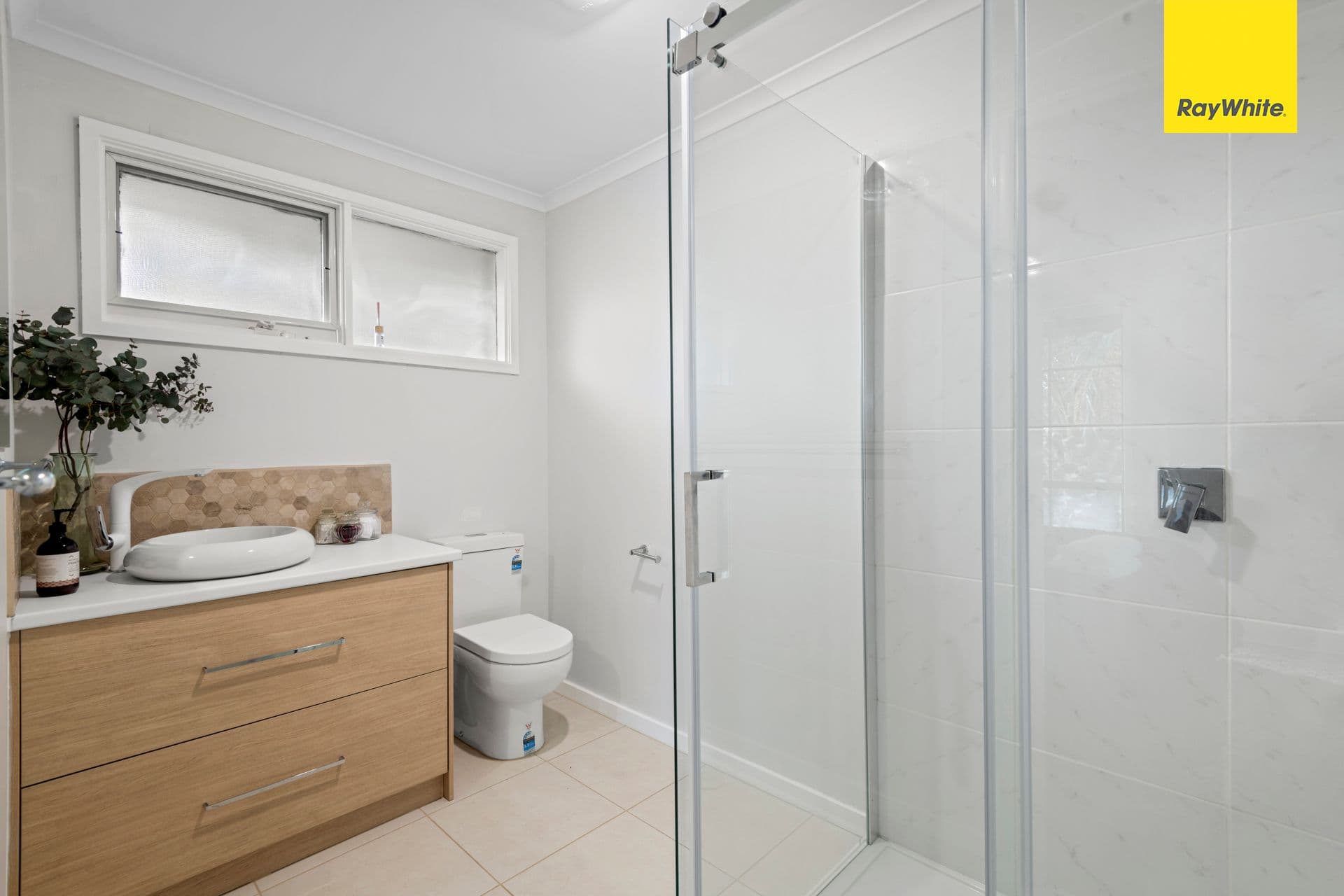 66 Marina Drive, Melton VIC 3337, Melton - Thumbnail 3