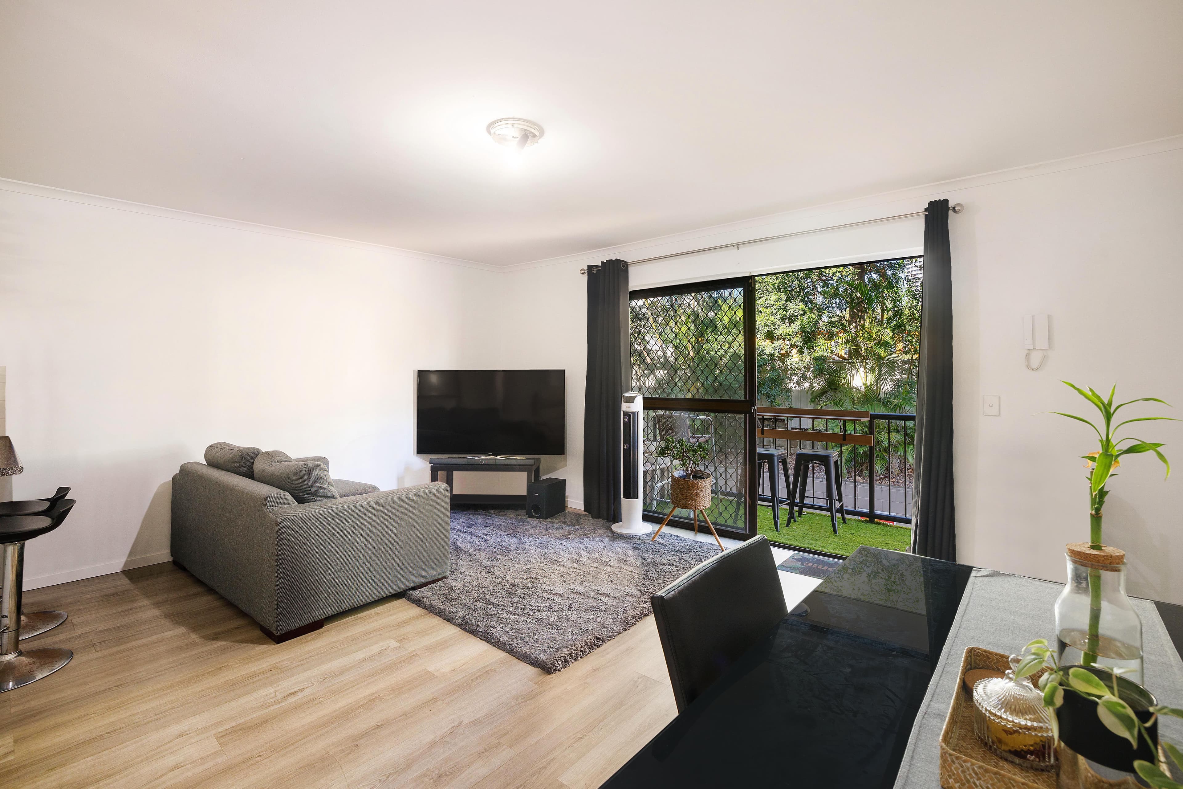 7 Monaco Street, Surfers Paradise QLD 4217, Surfers Paradise - Thumbnail 3