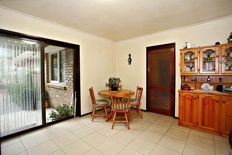 733 Grants Road, WHITTLESEA VIC 3757, Whittlesea - Thumbnail 2