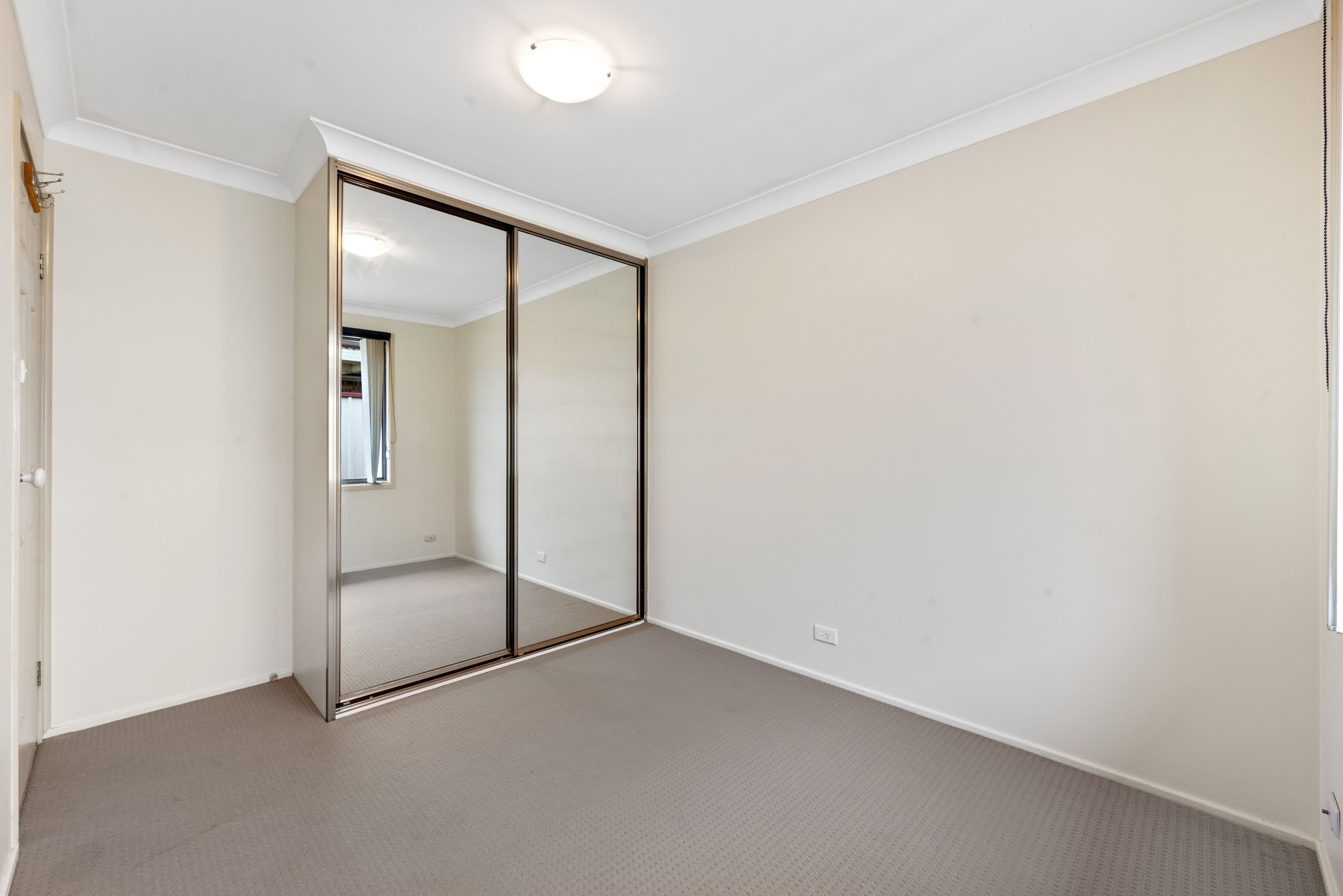 12 Sunderland Drive, Raby NSW 2566, Raby - Thumbnail 8