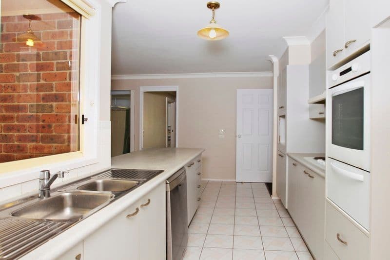 60 Jasmine Drive, BOMADERRY NSW 2541, Bomaderry - Thumbnail 5