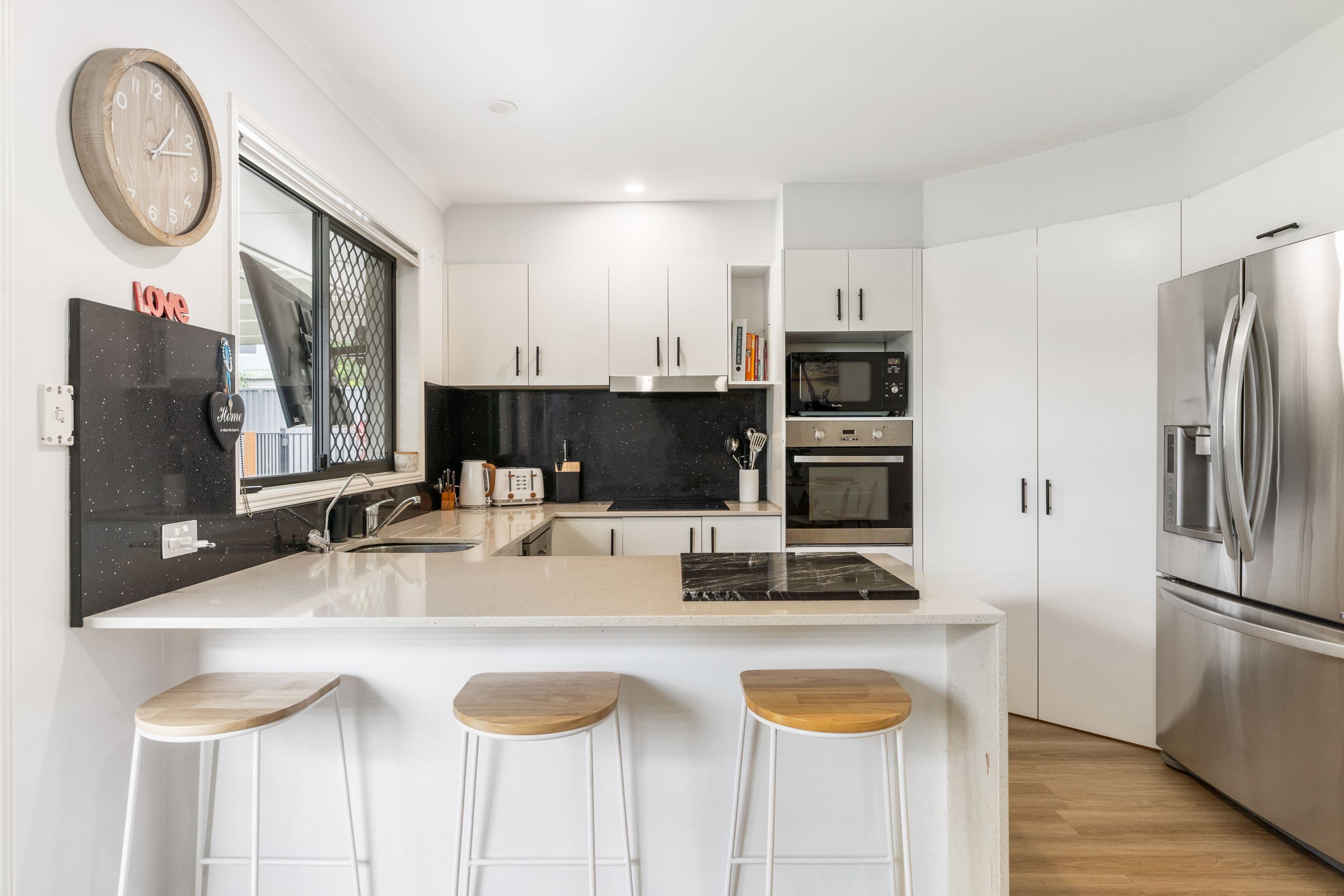 16 Dawnann Court, Carrara QLD 4211, Carrara - Thumbnail 5