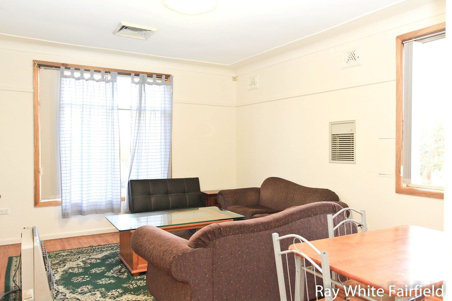 39 Neerini Avenue, SMITHFIELD NSW 2164, Smithfield - Thumbnail 3