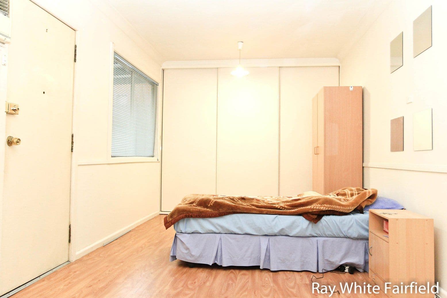 39 Neerini Avenue, SMITHFIELD NSW 2164, Smithfield - Thumbnail 5