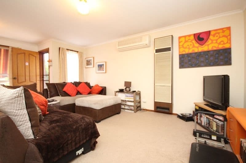 10 Robinson Street, Horsham VIC 3400, Horsham - Thumbnail 6