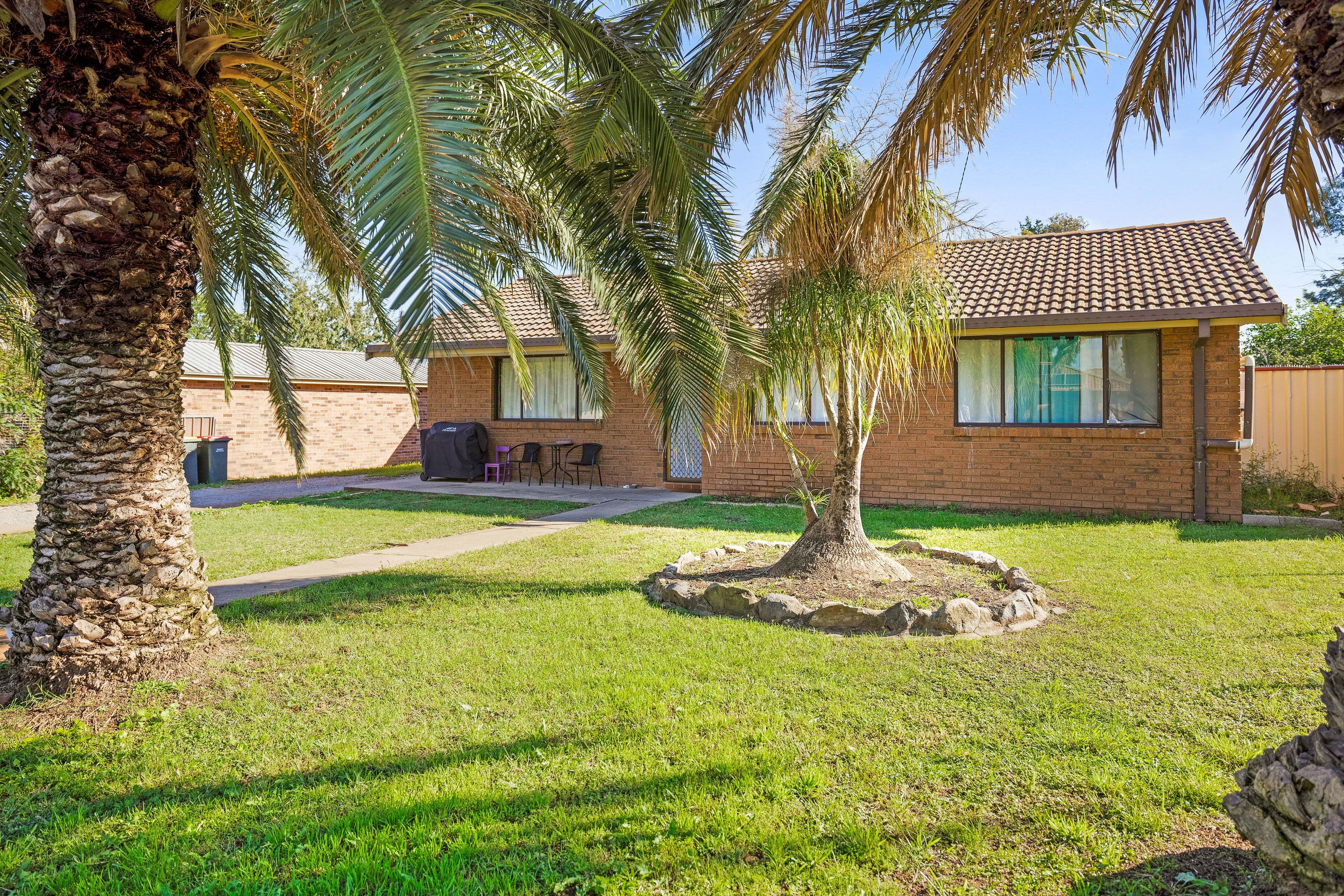25 Maxwell Street, Tamworth NSW 2340, West Tamworth - Thumbnail 2