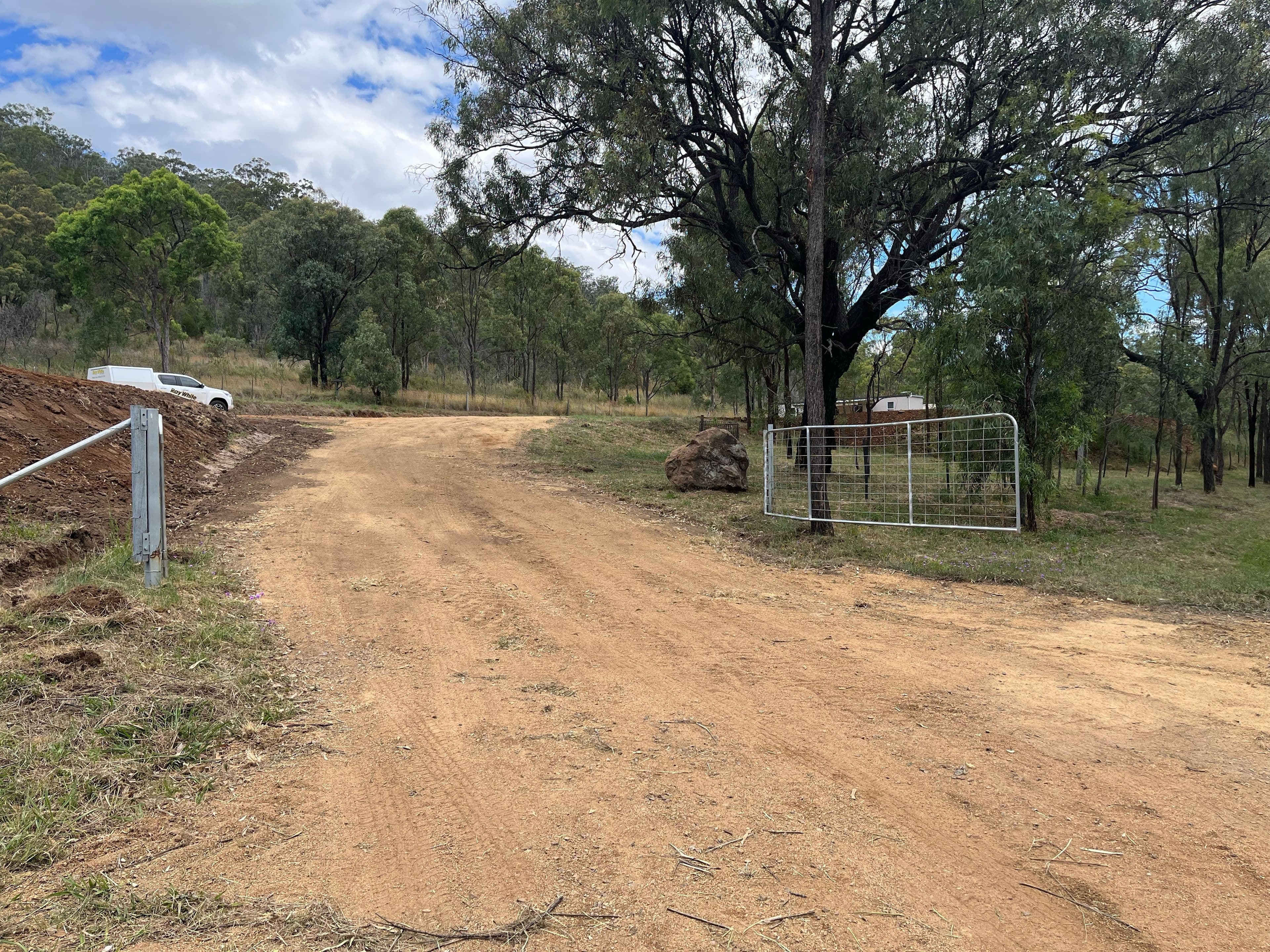 8 Connolly Dam Road, Silverwood QLD 4370, Silverwood - Thumbnail 3