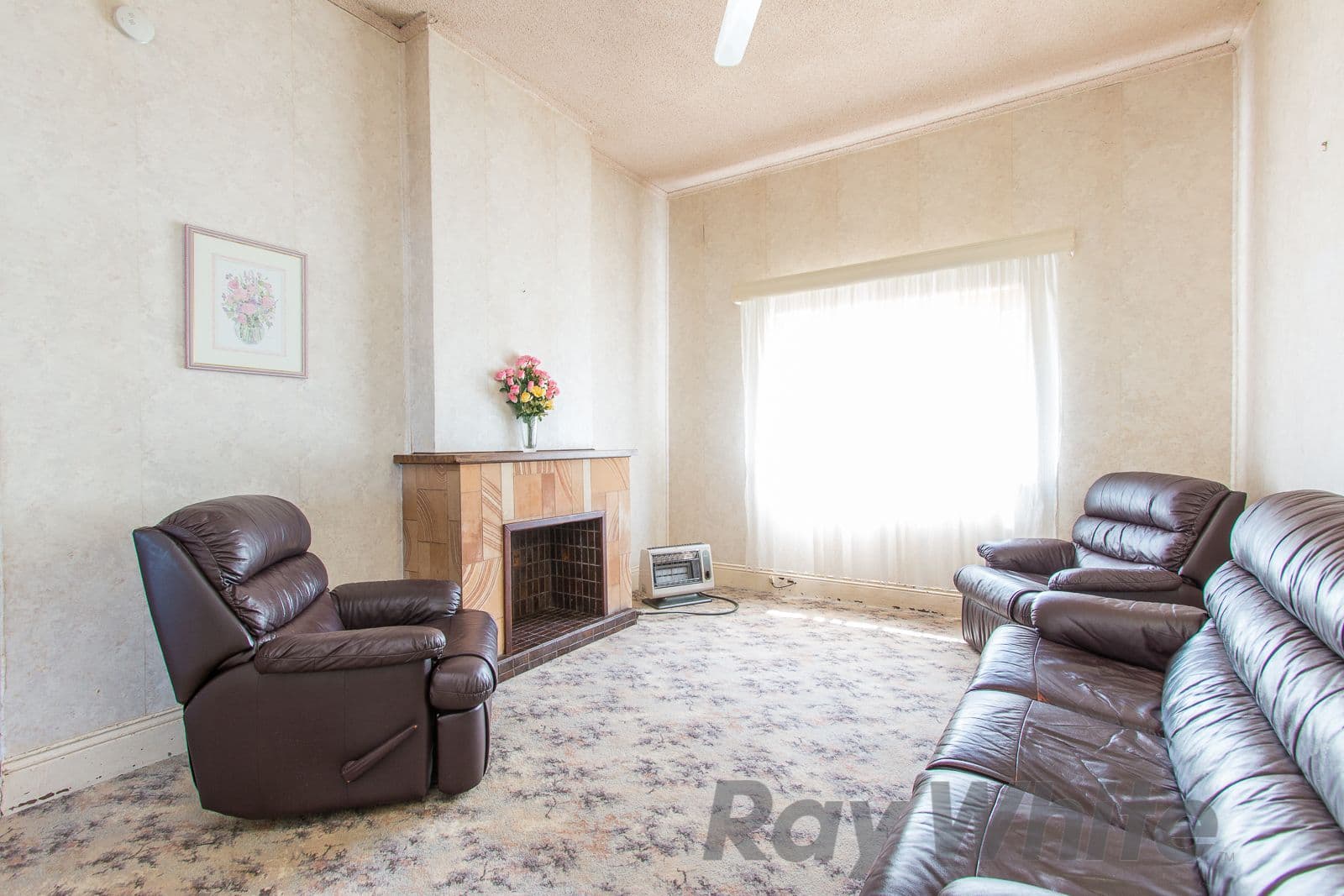 14 Vale Street, Birmingham Gardens - Thumbnail 2