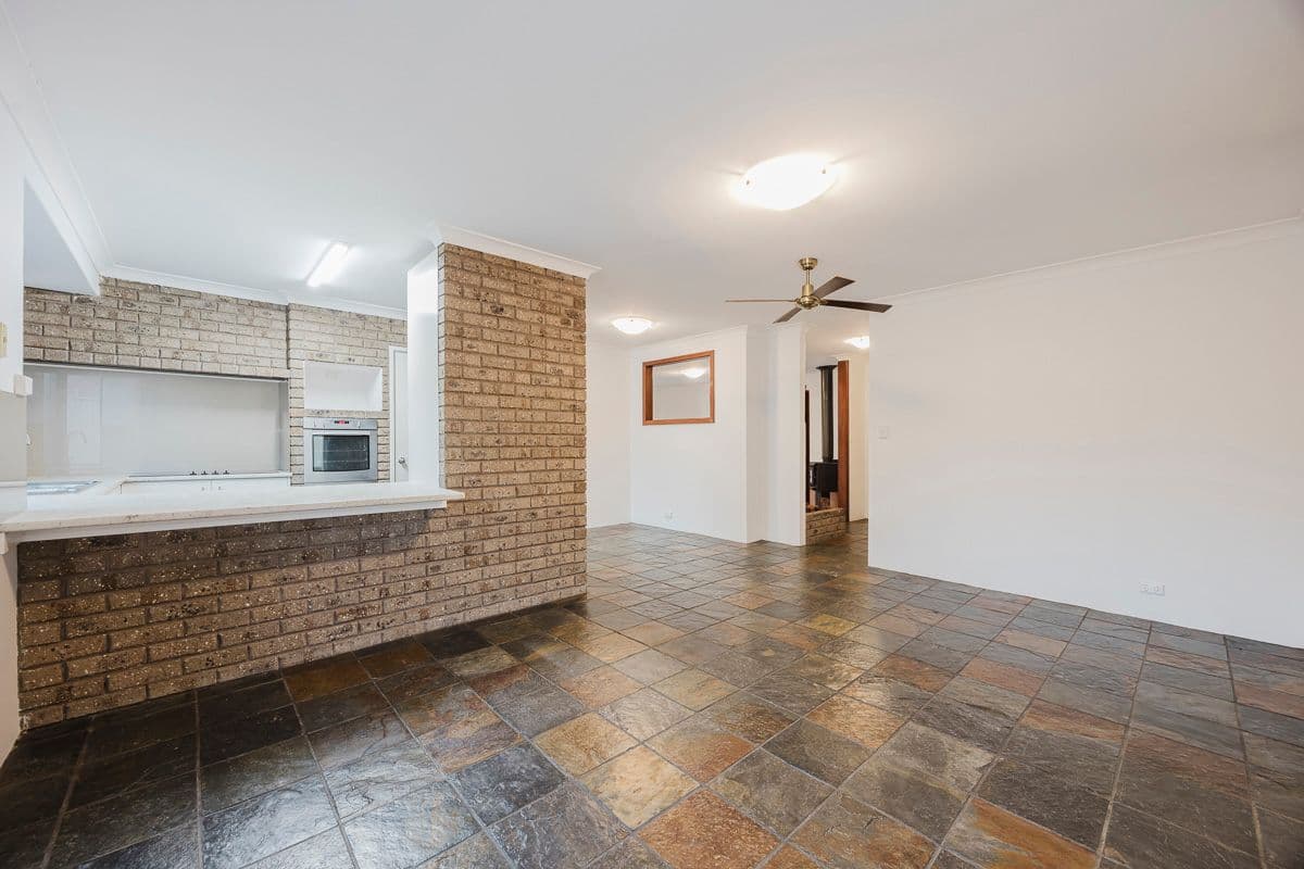90 Lagoon Drive, Yanchep WA 6035, Yanchep - Thumbnail 5