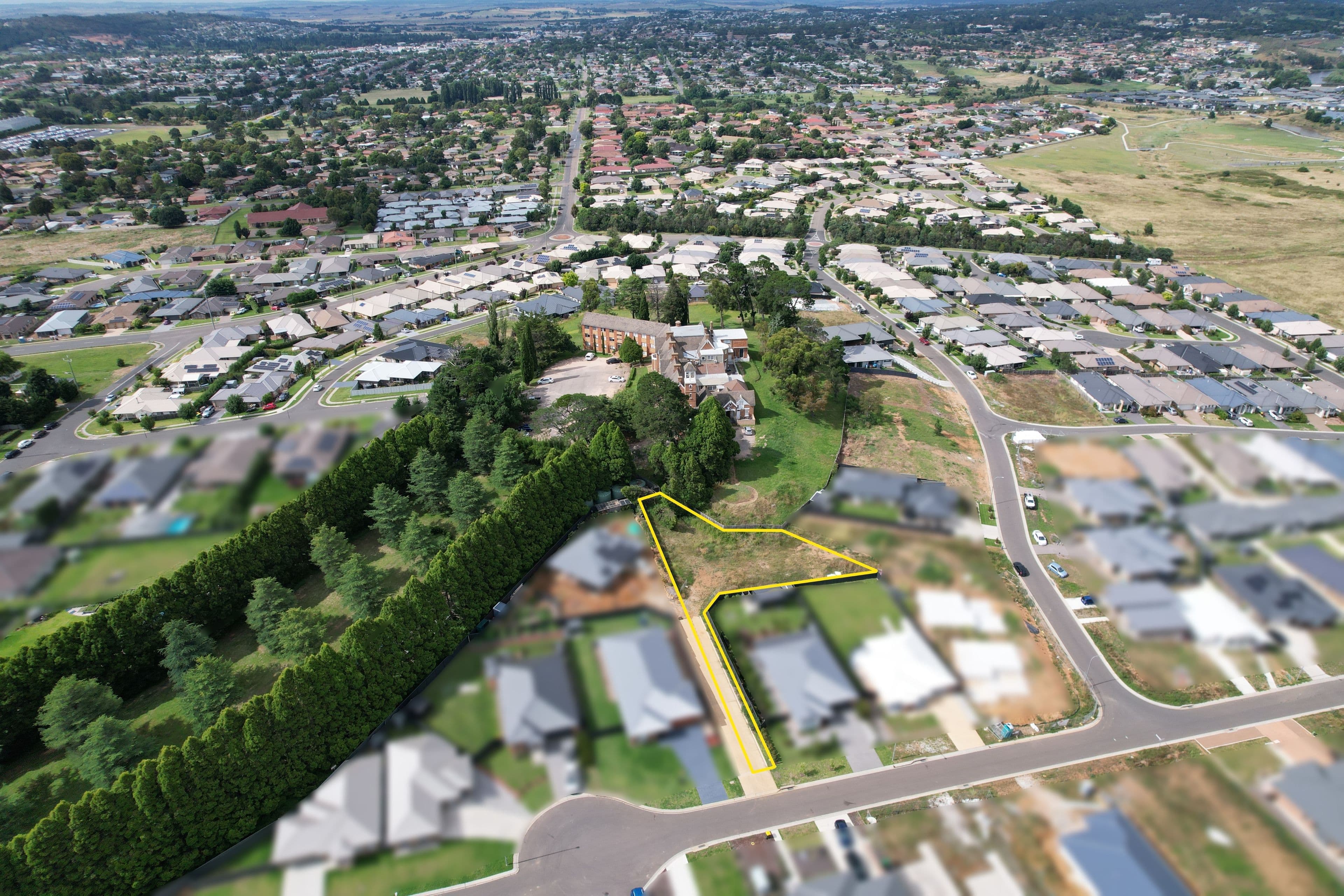 30 McGrath Place, Goulburn NSW 2580, Goulburn - Image 1