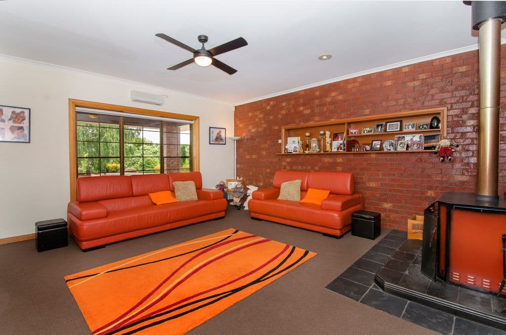 6 Tenison Drive, Mount Gambier SA 5290, Mount Gambier - Thumbnail 2