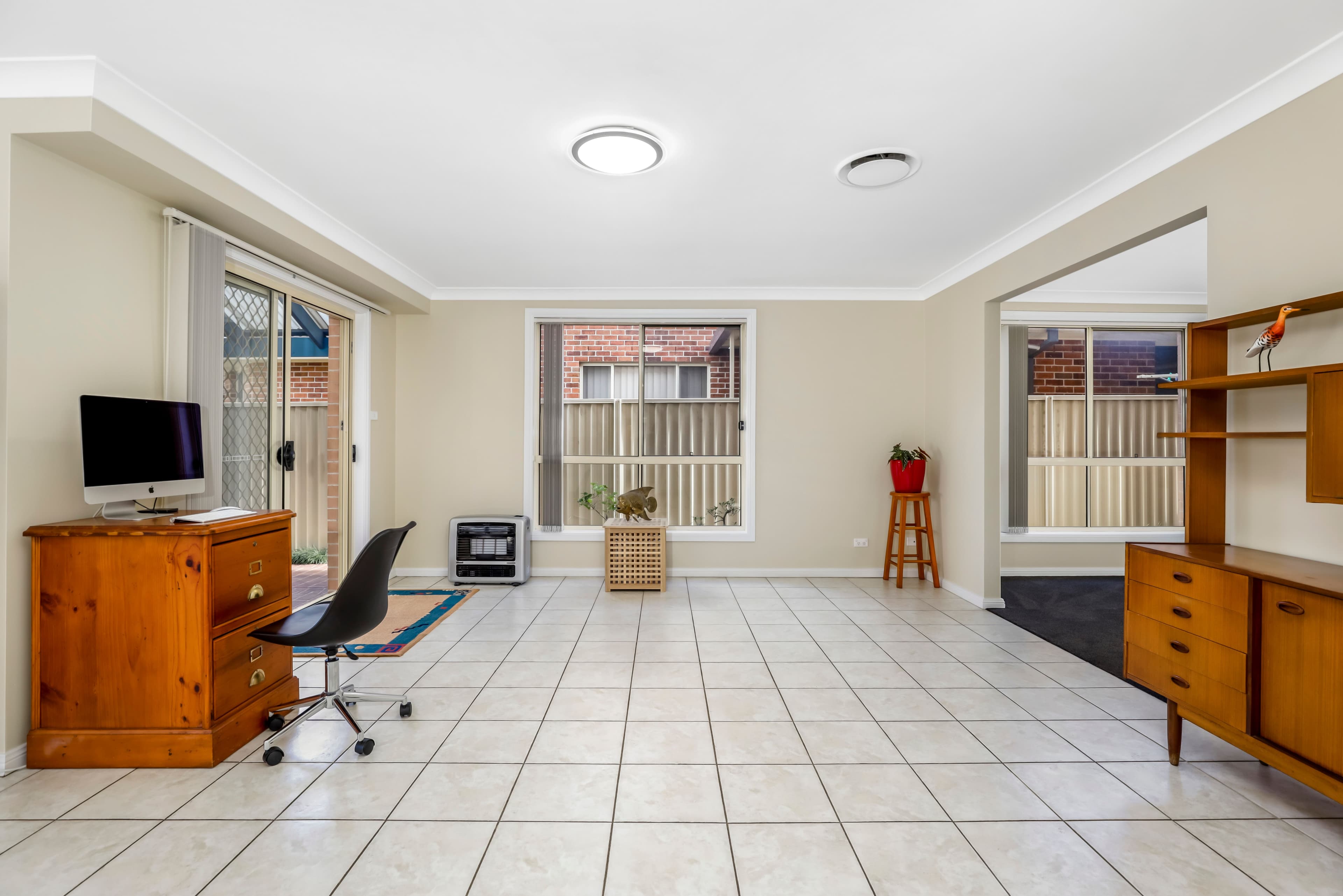 12 Triabunna Avenue, West Hoxton NSW 2171, West Hoxton - Thumbnail 5