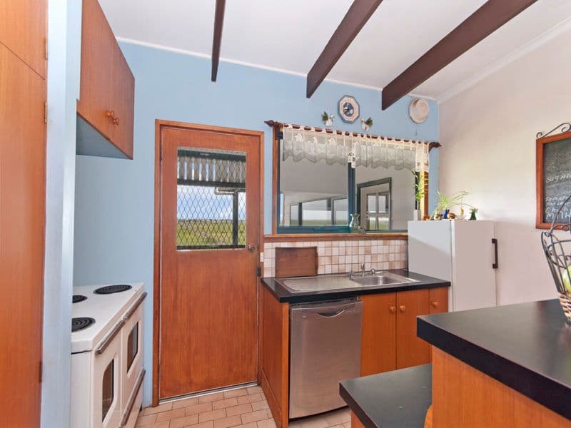 11 McCartneys Road, KILLARNEY VIC 3283, Killarney - Thumbnail 4