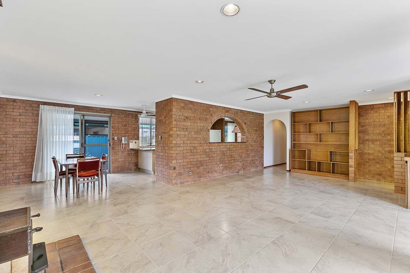38 Corfield Street, Point Vernon QLD 4655, Point Vernon - Thumbnail 4