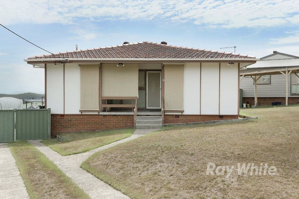 18 Yanco Crescent, Toronto - Image 1