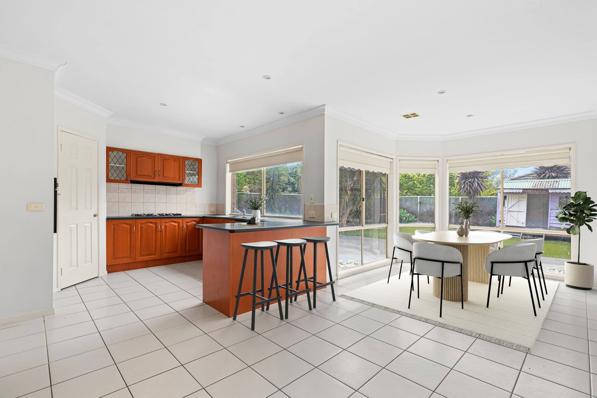 9 Kemerton Close, Point Cook VIC 3030, Point Cook - Thumbnail 4