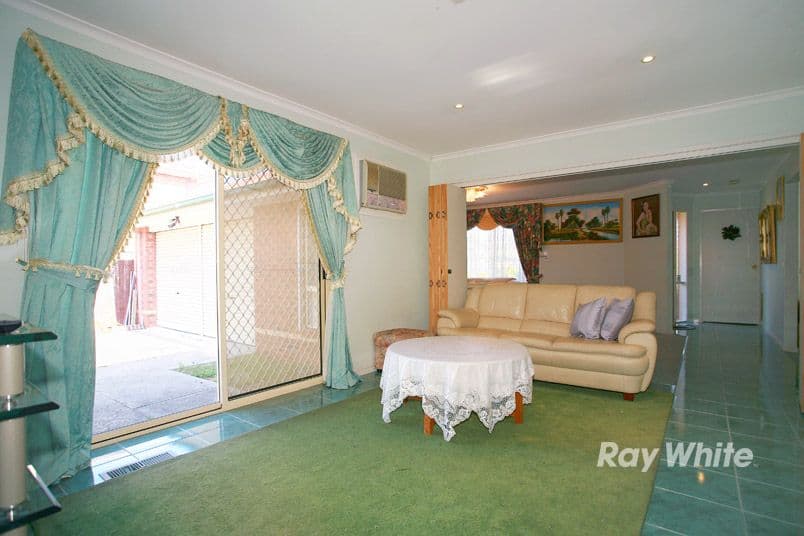 13 Treeby Court, SPRINGVALE SOUTH VIC 3172, Springvale South - Thumbnail 4