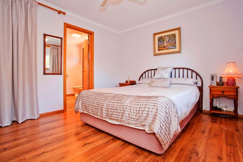 8 Duncan Drive, LARA VIC 3212, Lara - Thumbnail 6