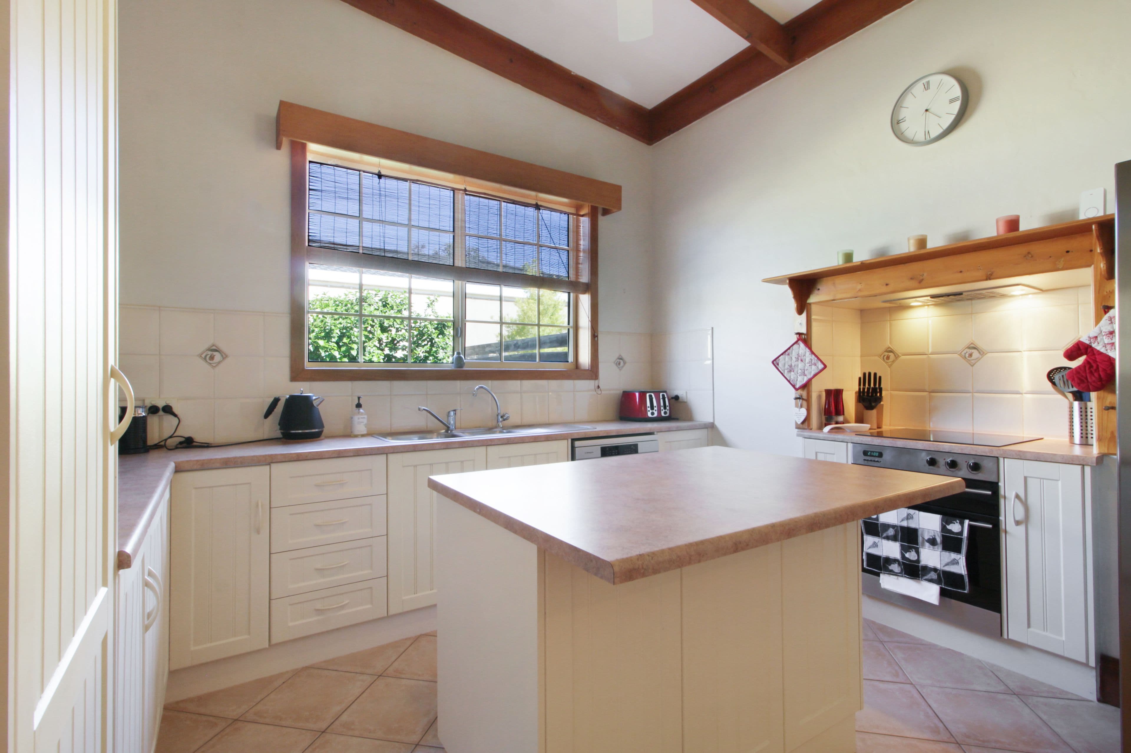 33 Tenth Street, Renmark SA 5341, Renmark - Thumbnail 7