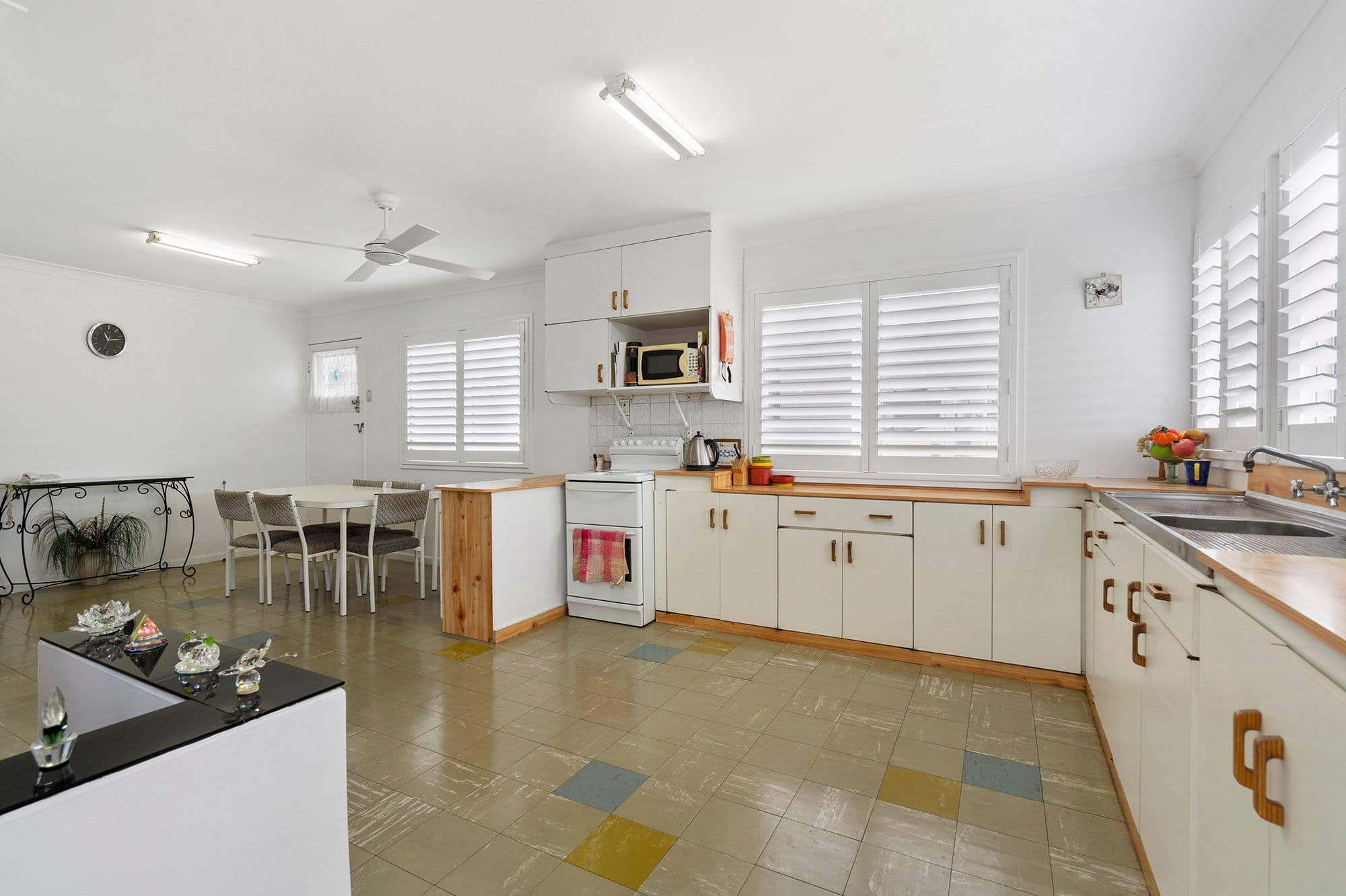 17 Belcaro Street, Upper Mount Gravatt QLD 4122, Upper Mount Gravatt - Thumbnail 7