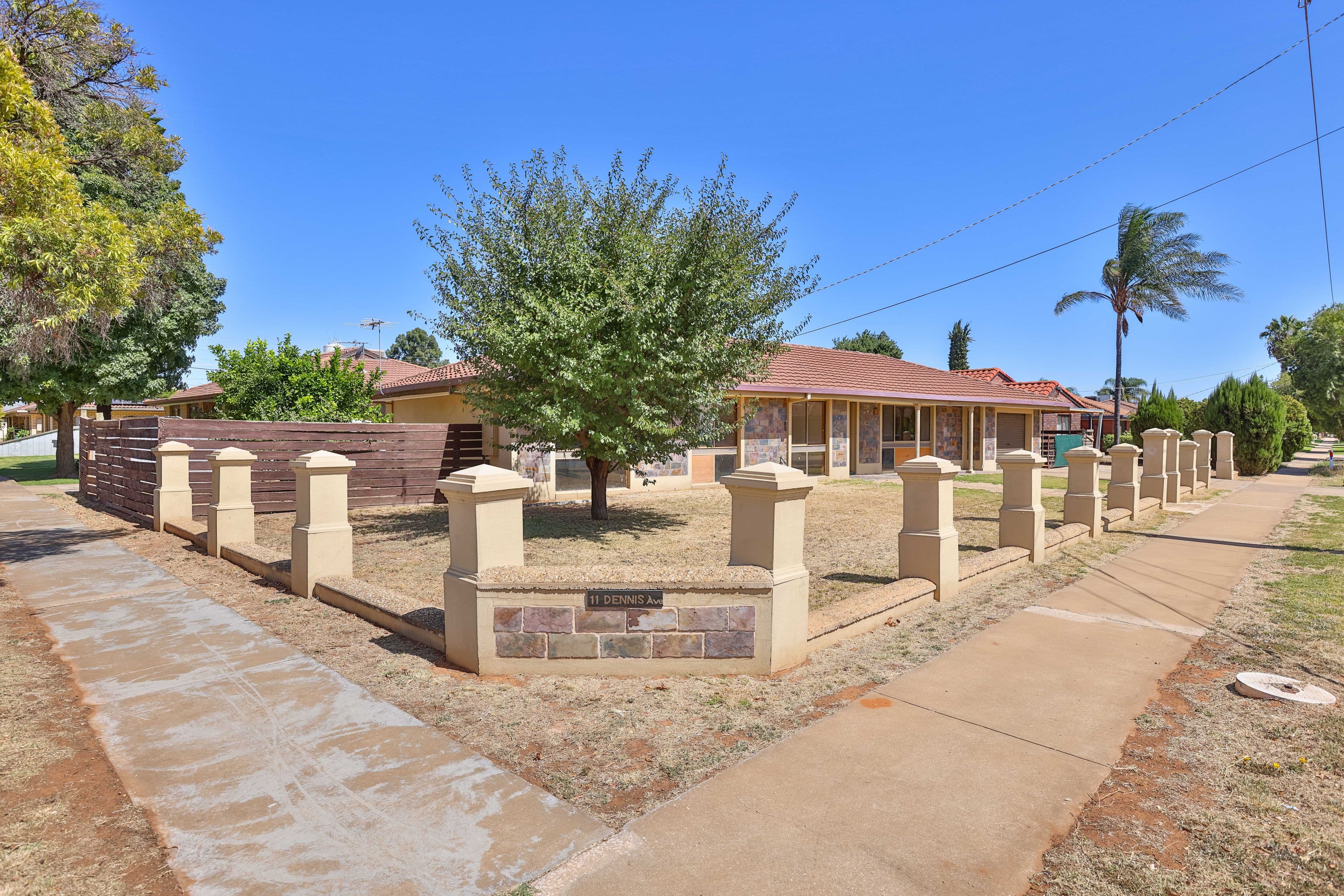 11 Dennis Avenue, Mildura VIC 3500, Mildura - Thumbnail 2