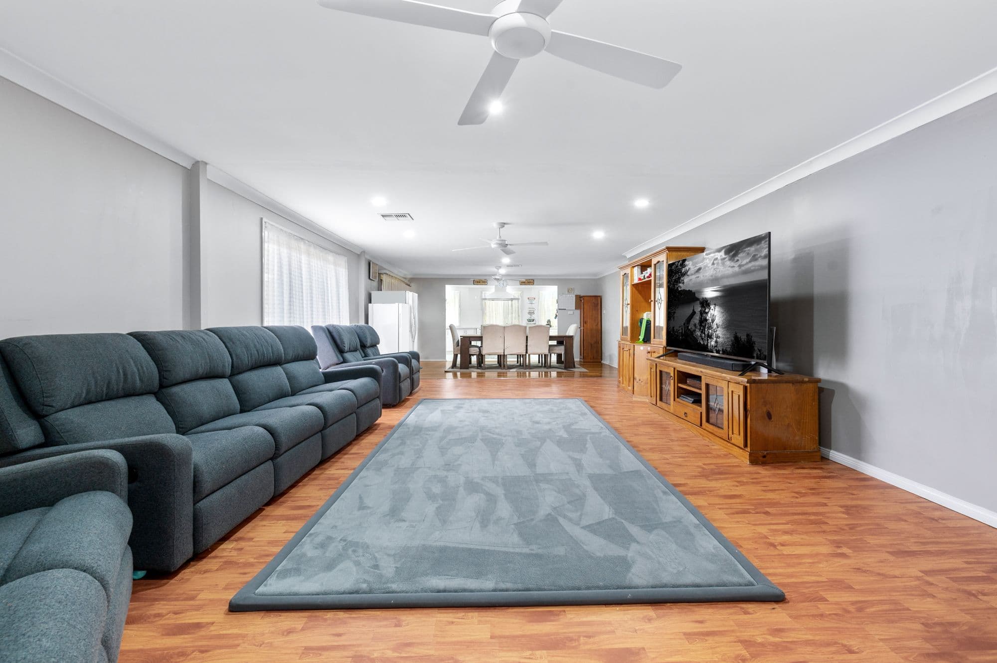 5 Lyndhurst Place, Glen Alpine NSW 2560, Glen Alpine - Thumbnail 3
