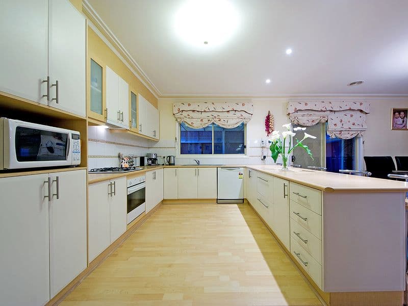 25 Baden Powell Drive, TARNEIT VIC 3029, Tarneit - Thumbnail 5