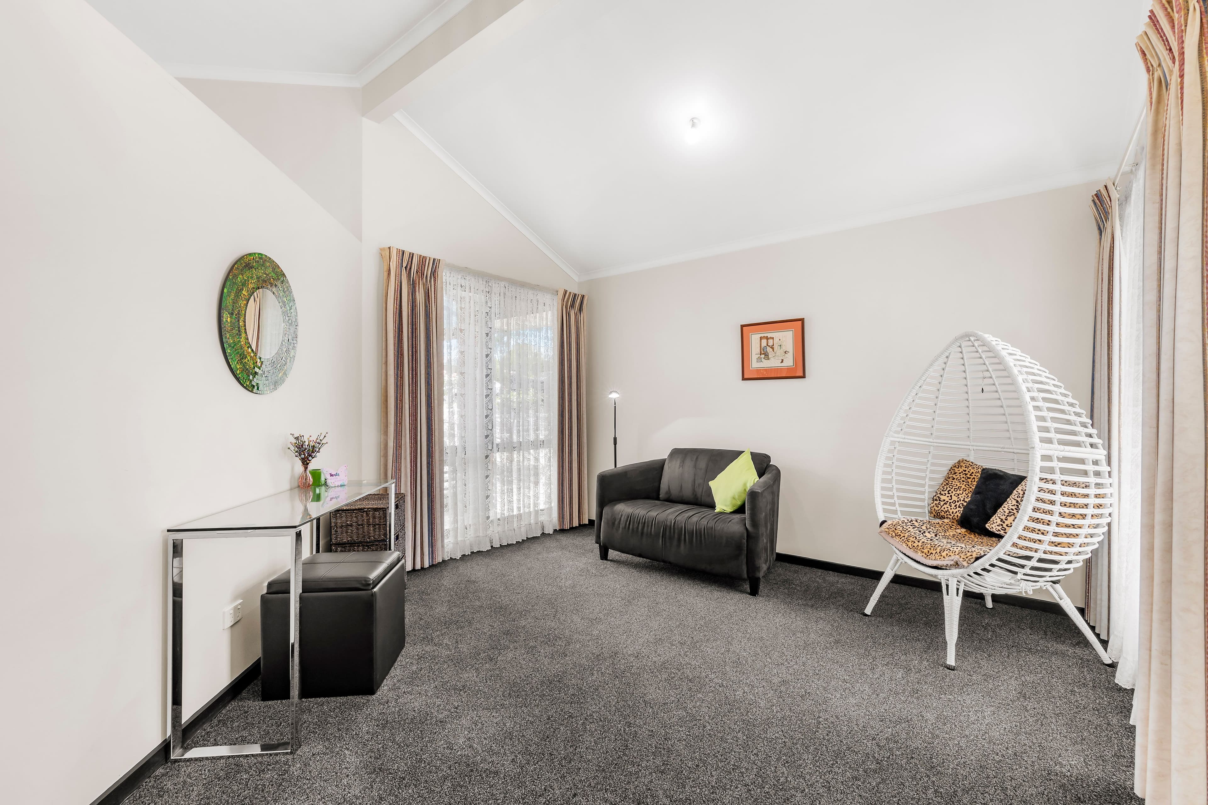 11 Kalman Road, Epping VIC 3076, Epping - Thumbnail 3