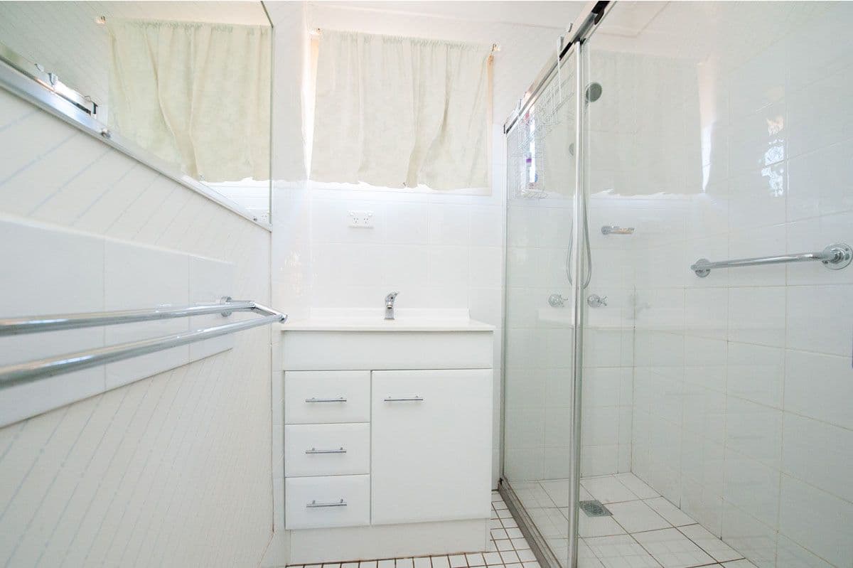 5 Doherty Street, Rockville QLD 4350, Rockville - Thumbnail 5