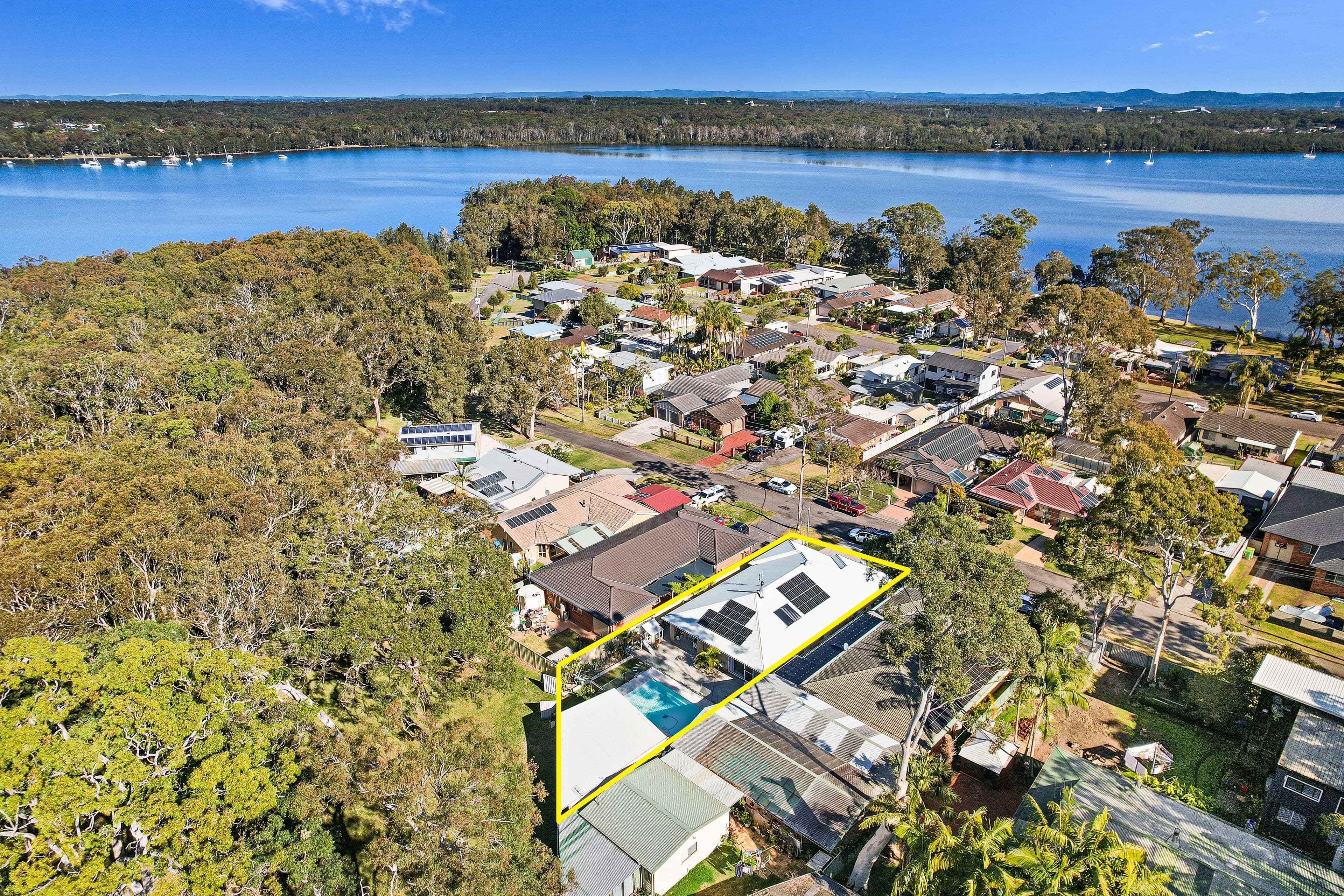9 Findlay Avenue, Chain Valley Bay NSW 2259, Chain Valley Bay - Thumbnail 5