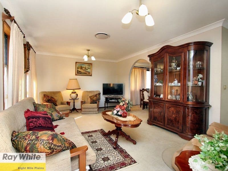 10 Bacchus Street, ROBERTSON QLD 4109, Robertson - Thumbnail 3