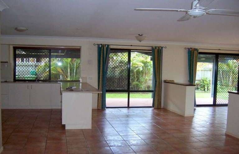 6 Mulde Place, MEADOWBROOK QLD 4131, Meadowbrook - Thumbnail 2