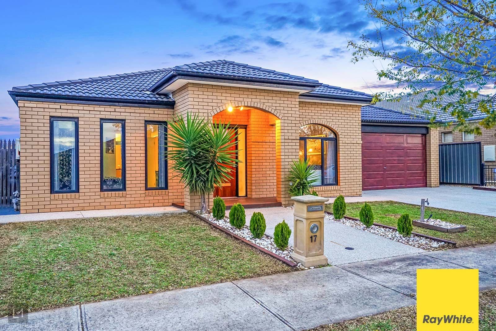 17 Kerlin Crescent, Tarneit VIC 3029, Tarneit - Thumbnail 2