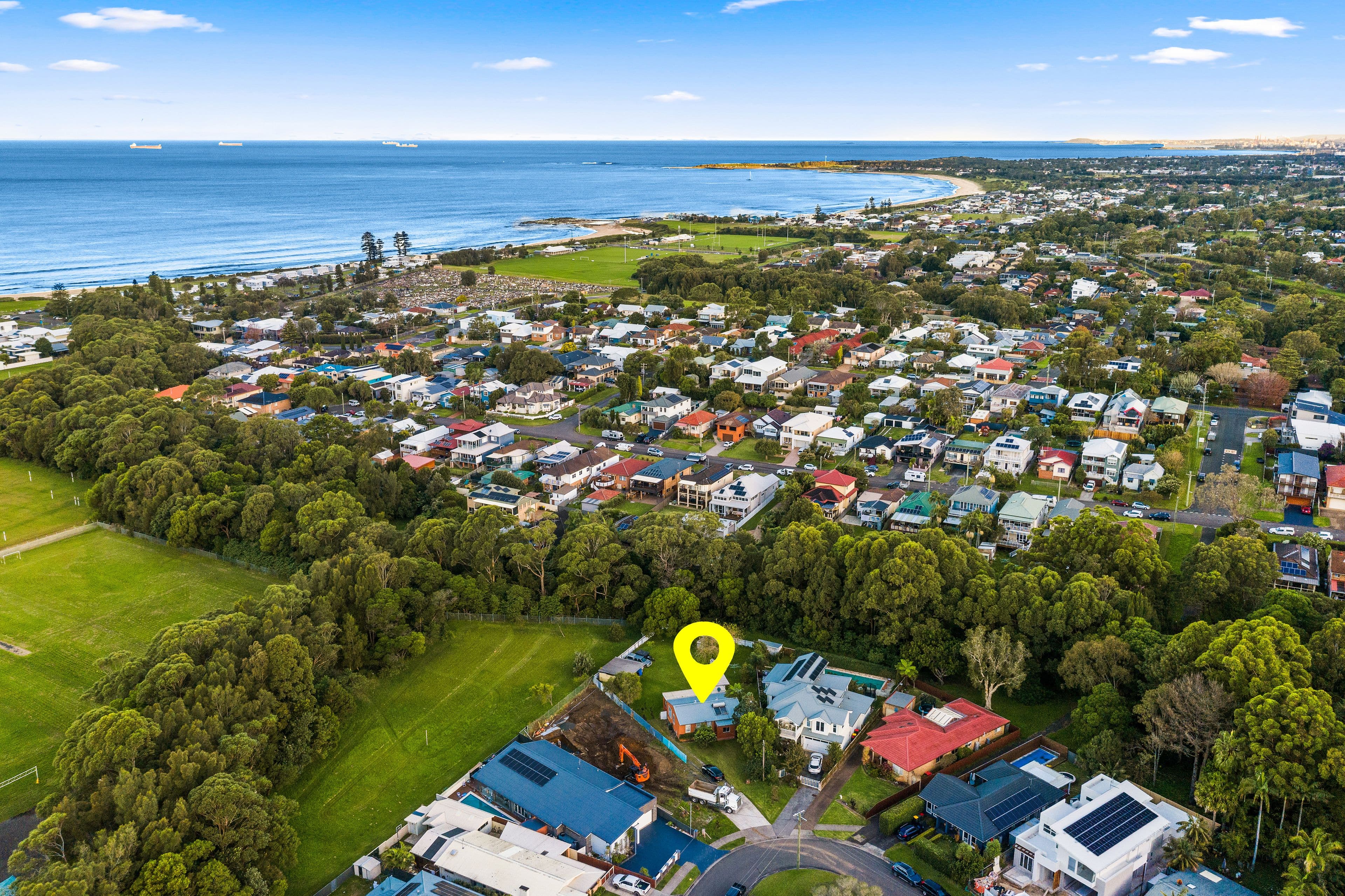 15 Benelong Street, Bulli NSW 2516, Bulli - Thumbnail 2