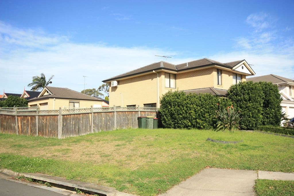 64 Spring Hill Circle, Currans Hill NSW 2567, Currans Hill - Thumbnail 2