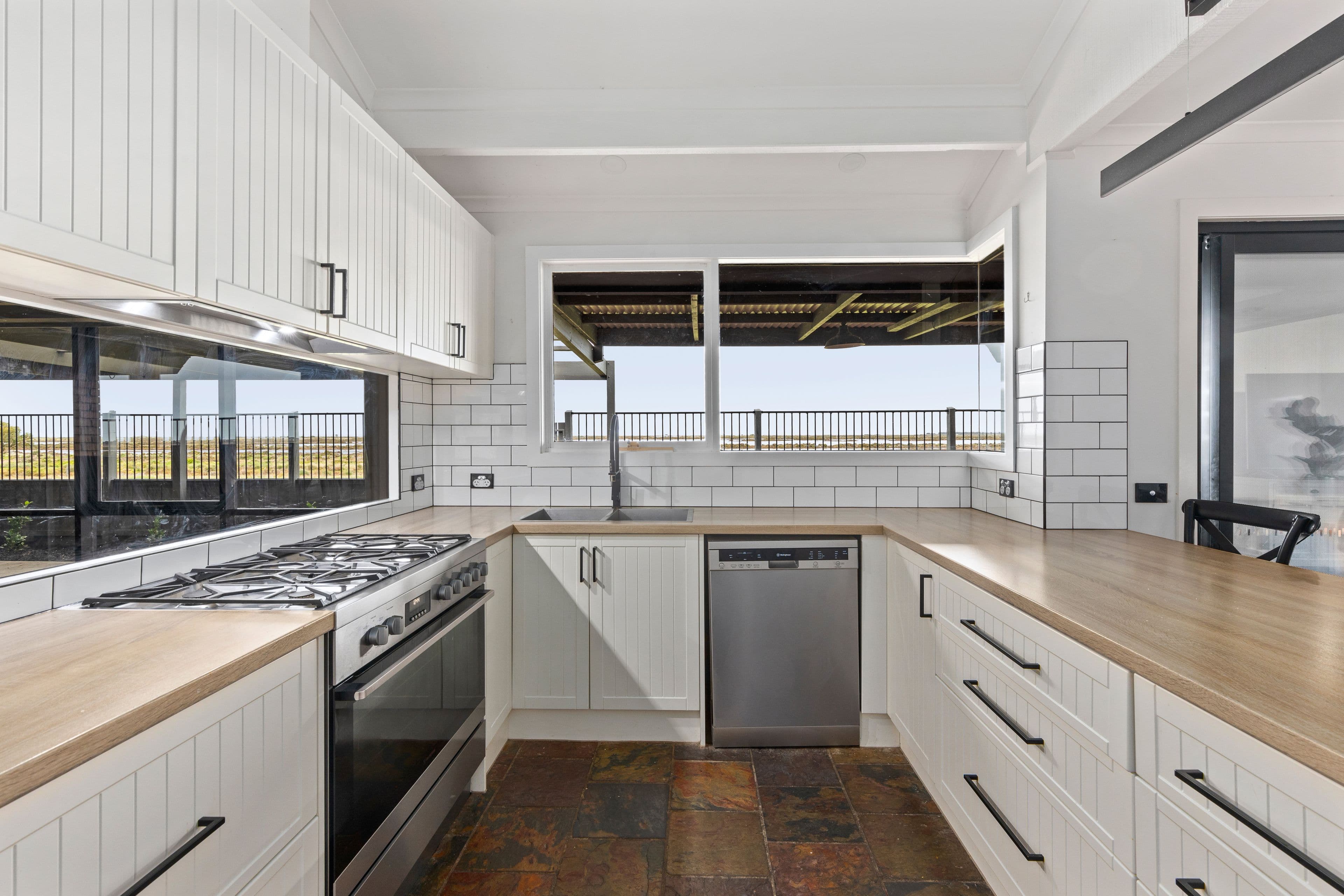 7 Ward Court, Altona Meadows VIC 3028, Altona Meadows - Thumbnail 3